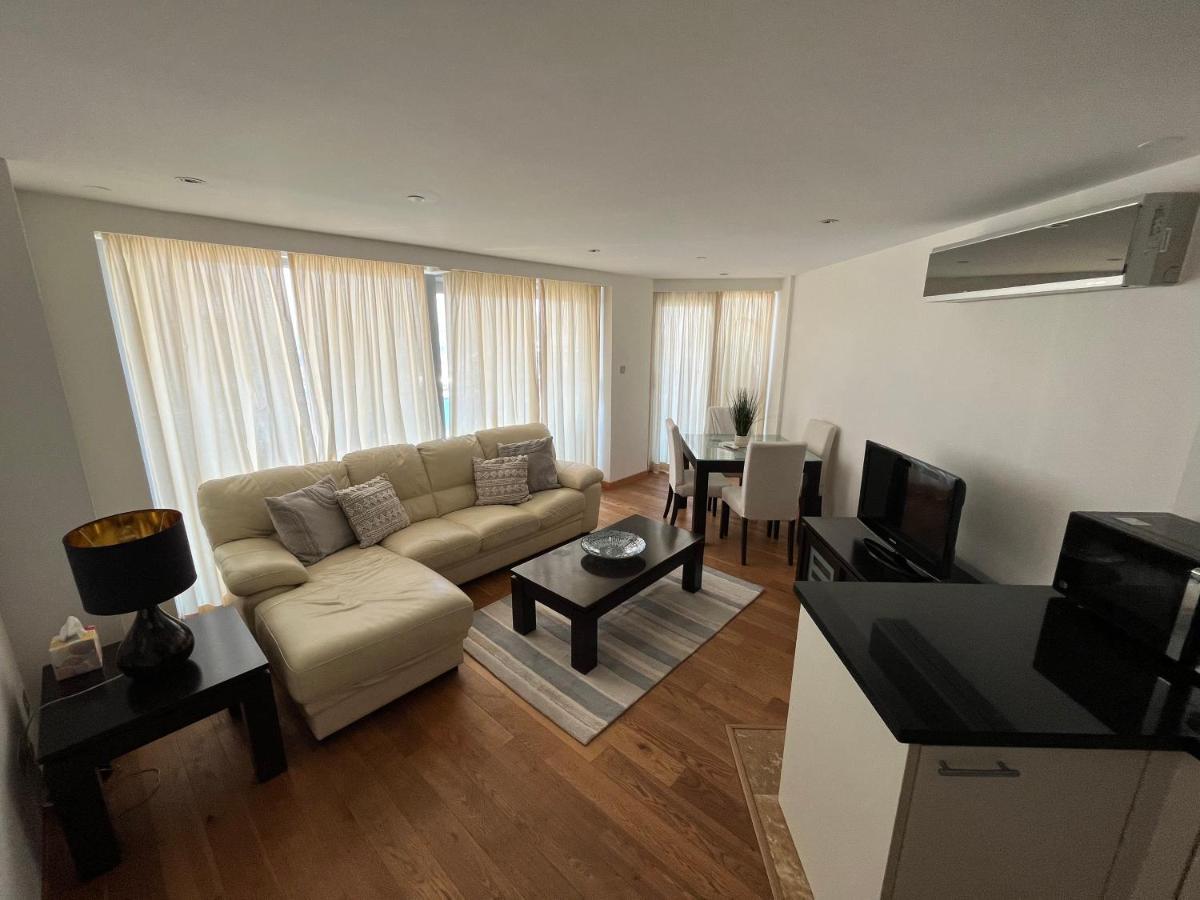 Ocean Village Deluxe 2 bedroom apartment Gibraltar Extérieur photo
